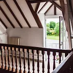Le Colombier ويسانت
