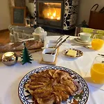 Le Colombier فندق مبيت وإفطار 4*