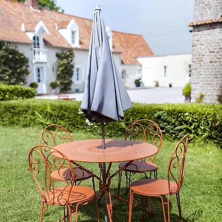 Nocleg ze śniadaniem Le Colombier 4*