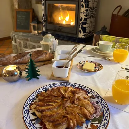 Le Colombier Frühstückspension 3*