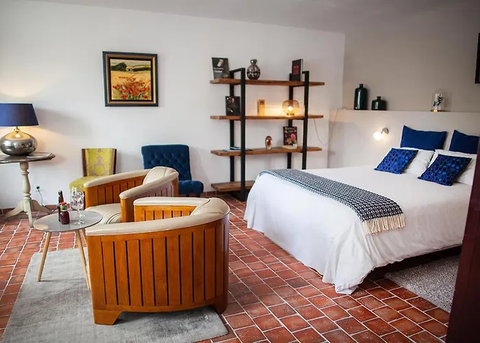 Le Colombier ويسانت