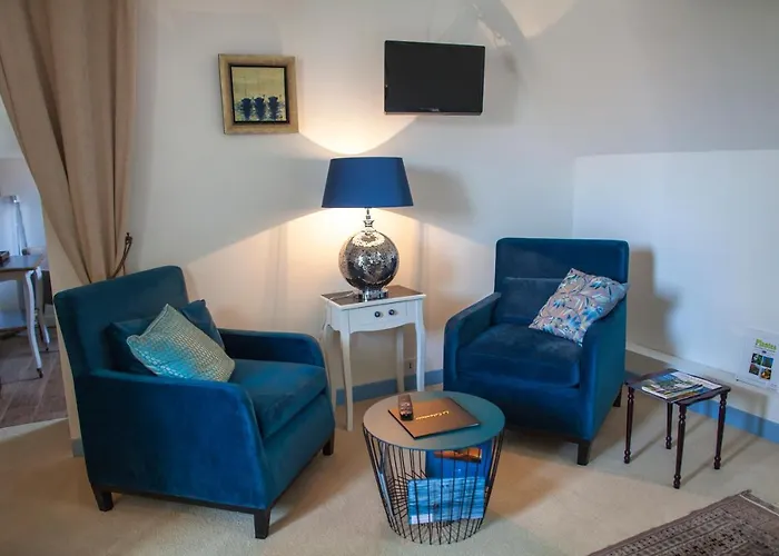 Le Colombier 4* ويسانت